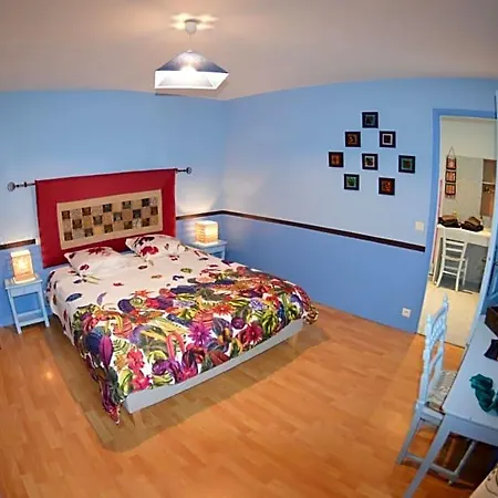 Les Deux Tours Bed & Breakfast