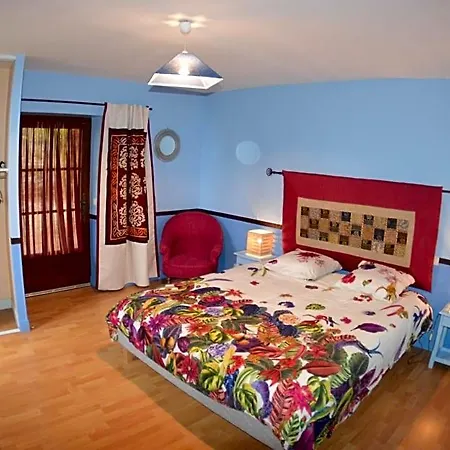 Les Deux Tours Bed & Breakfast