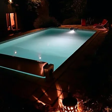 Bed and Breakfast Les Deux Tours 4*