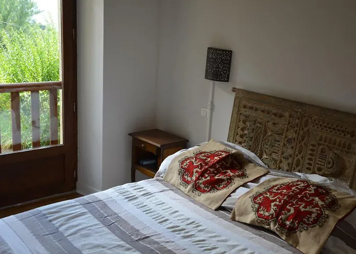 Les Deux Tours Bed & Breakfast 4*